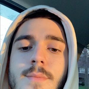 Meet your Posher, Ethan